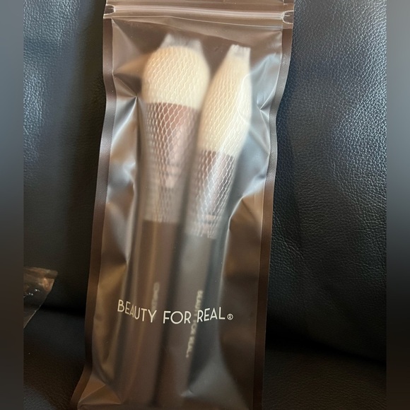 IT Brushes for ULTA Cosmetics You Do It All Brush Set & Beauty for Real Set NWT - Picture 4 of 5